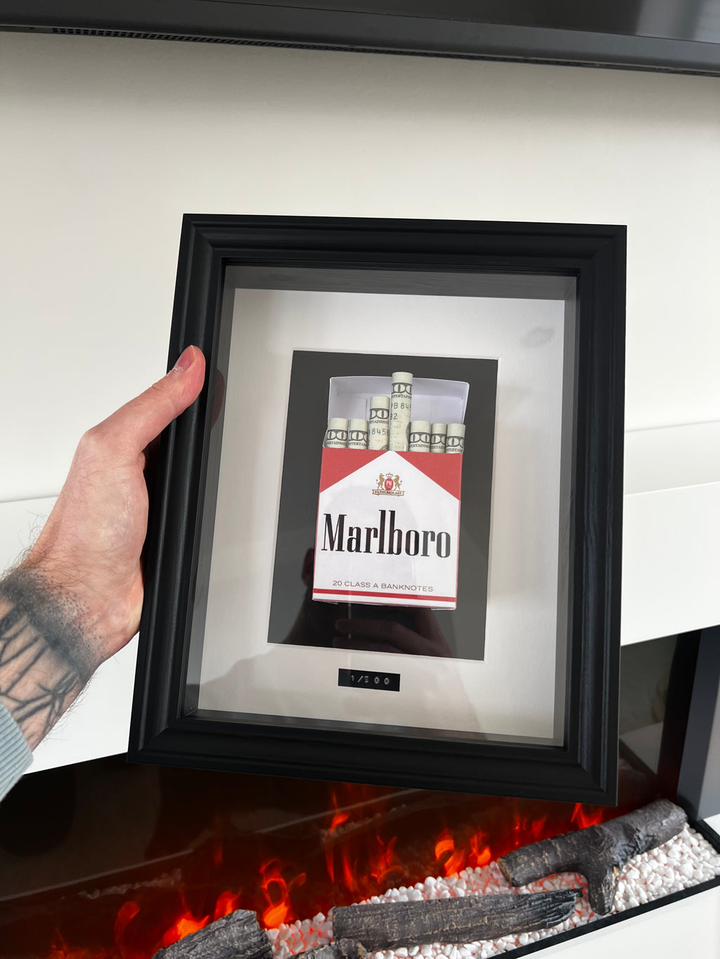 SMOKING CASH ART